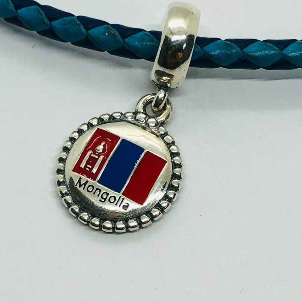 ✨✨Pandora Flag of Mongolia Exclusive Dangle charm